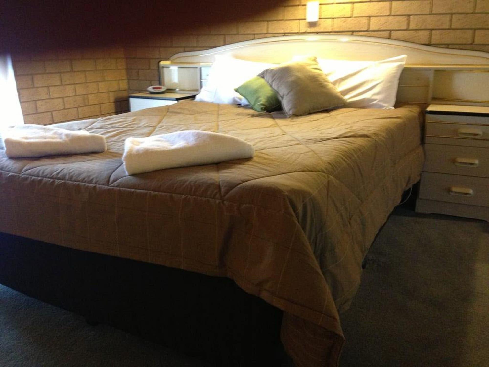 High Country Motor Inn ไบรท์ ภายนอก รูปภาพ