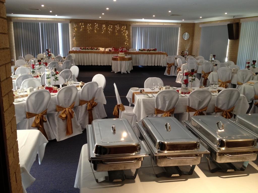 High Country Motor Inn ไบรท์ ภายนอก รูปภาพ