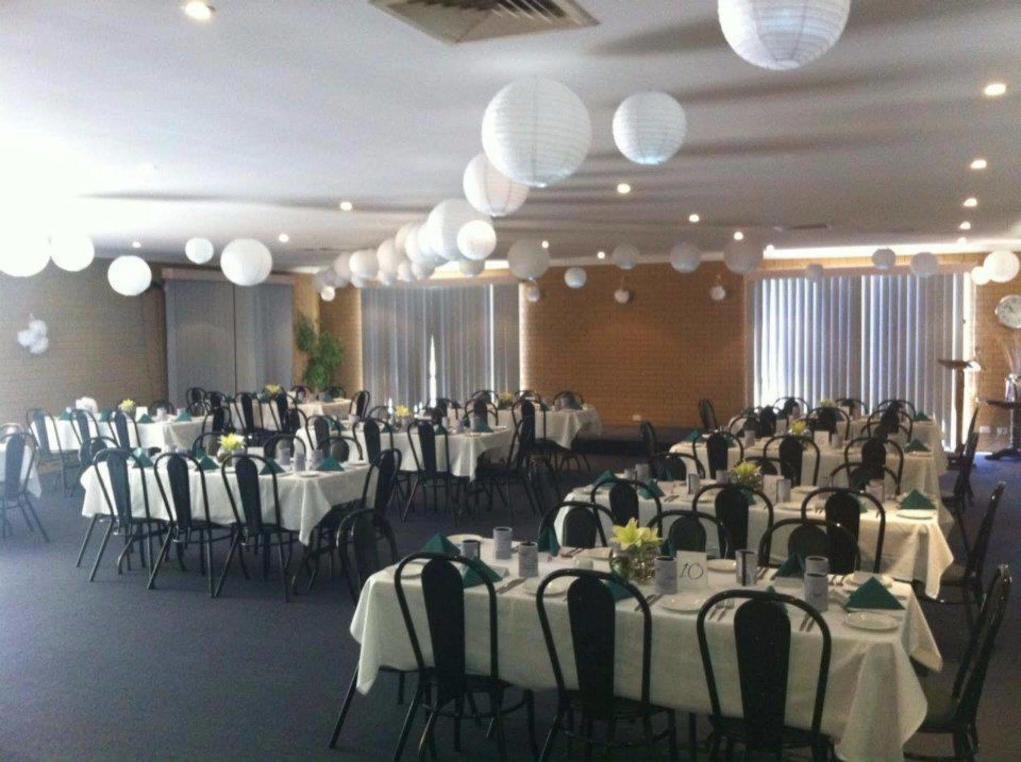 High Country Motor Inn ไบรท์ ภายนอก รูปภาพ